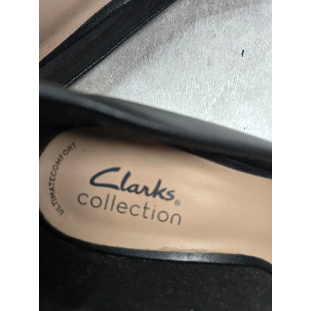 Clarks Pointed Comfort Pumps Black Leather Block Heel Office Career Minimalist